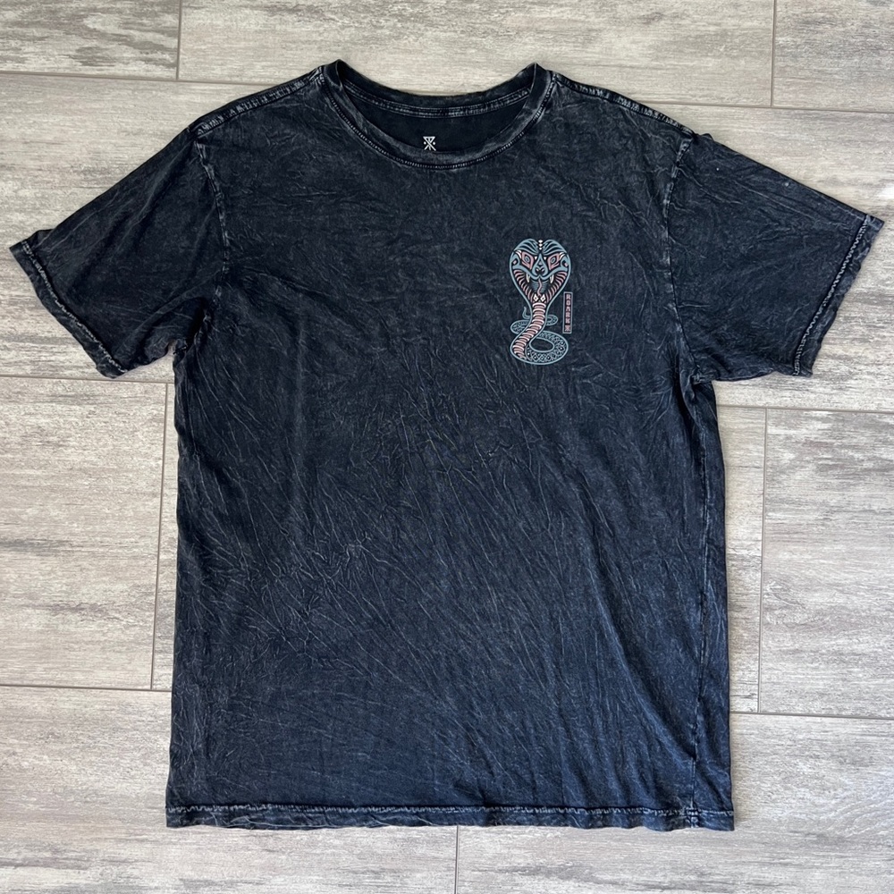 Roark Short Sleeve Cobra Premium T Shirt Size L